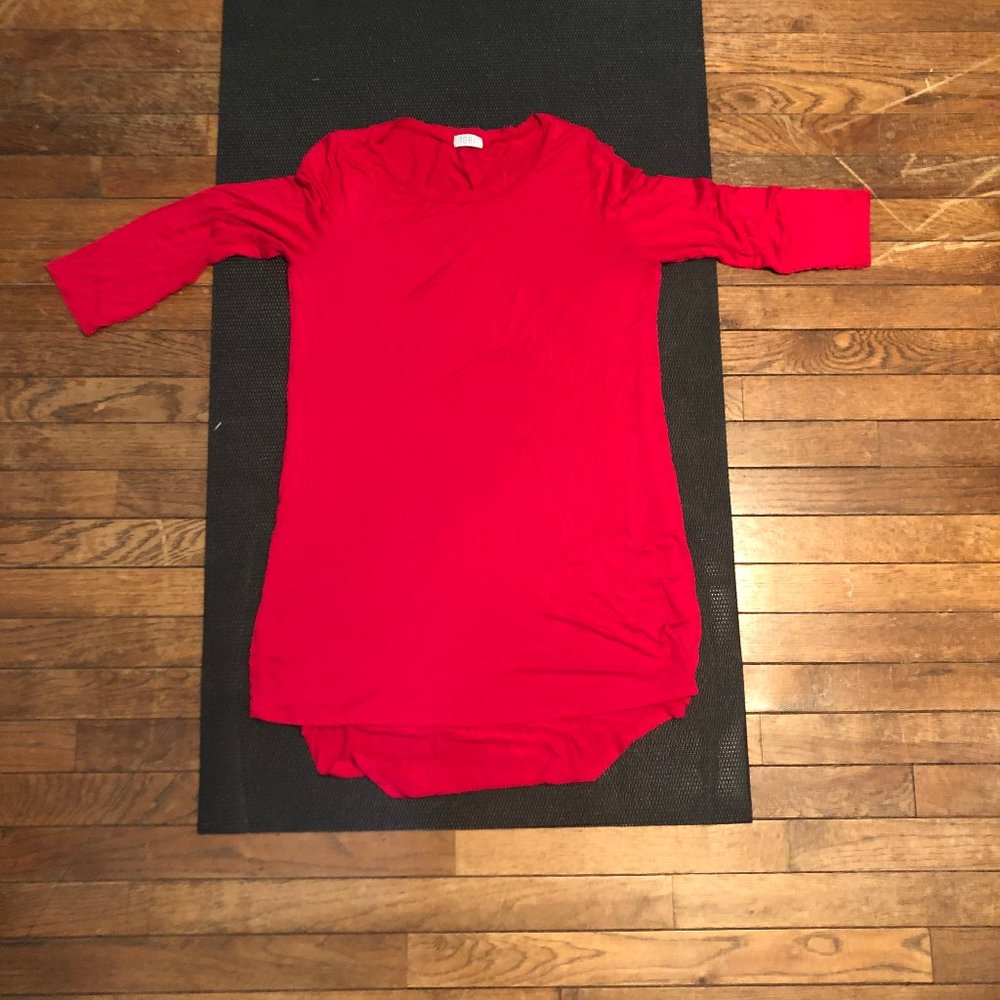 Red 3/4 sleeve soft t-shirt dress